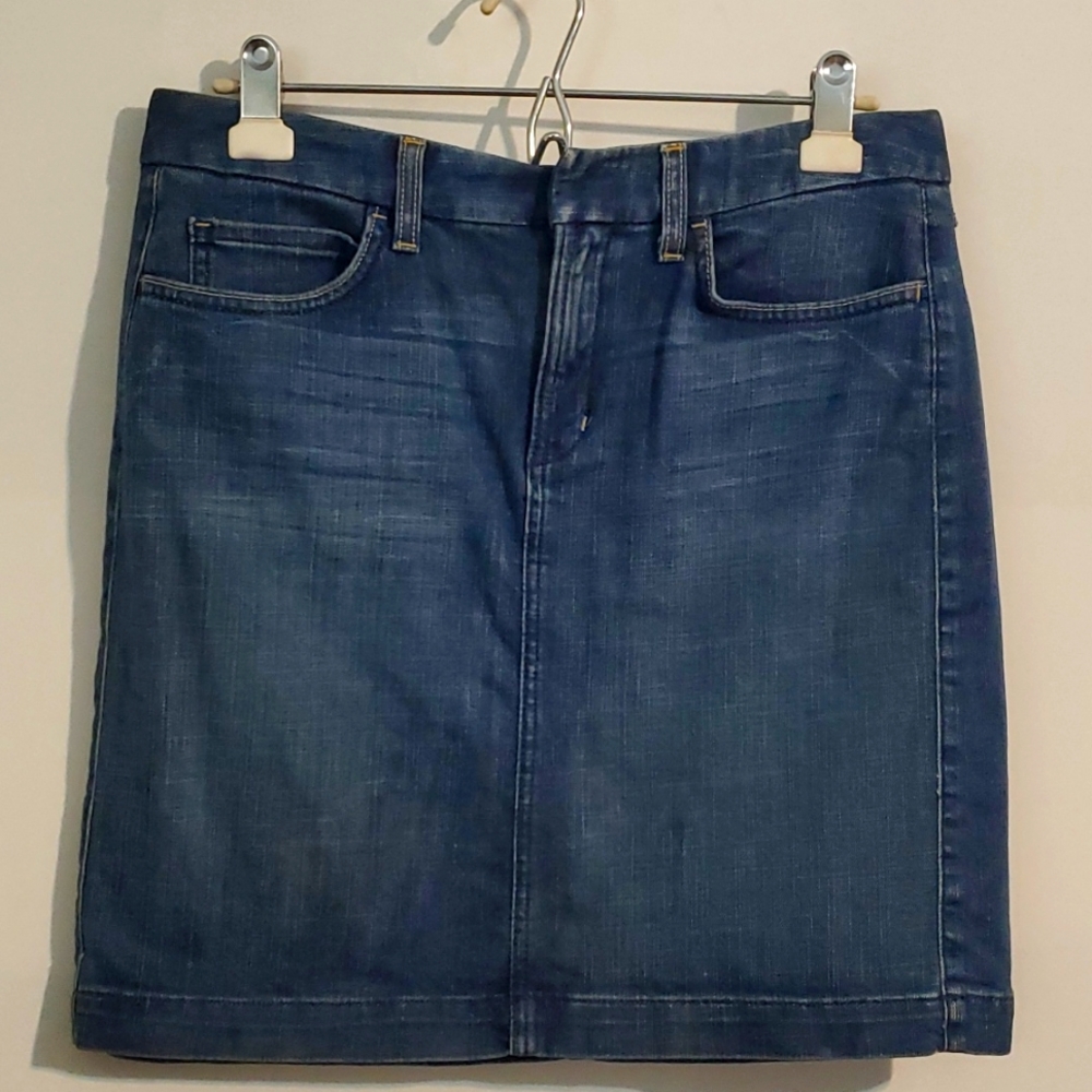 Banana Republic denim skirt sz 2 Petite
